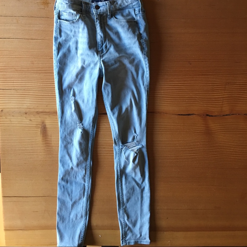 Hollister Ultra High rise jeans
